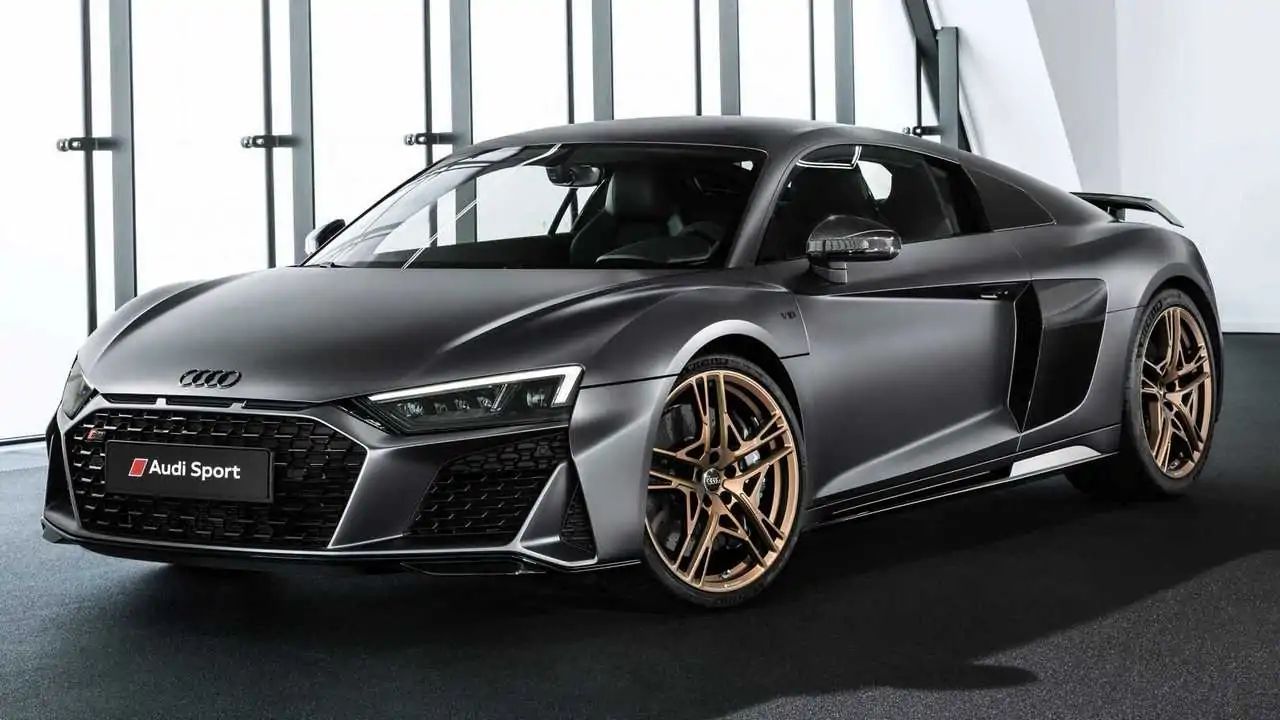 The Top 5 Luxury Cars for Your Next Desert Safari